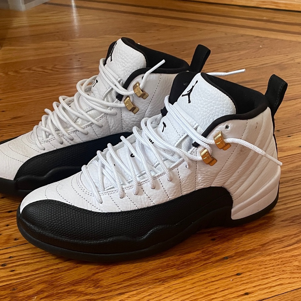 Men's Jordan White and Black Sneakers